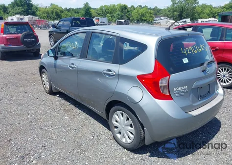 2015 Nissan Versa Note S/S Plus/Sv/Sl/Sr z USA, uszkodzony, nr VIN 3N1CE2CP1FL360752